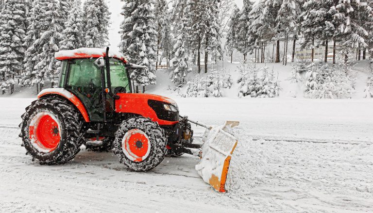 Sniego valymas ir teritorijų barstymas